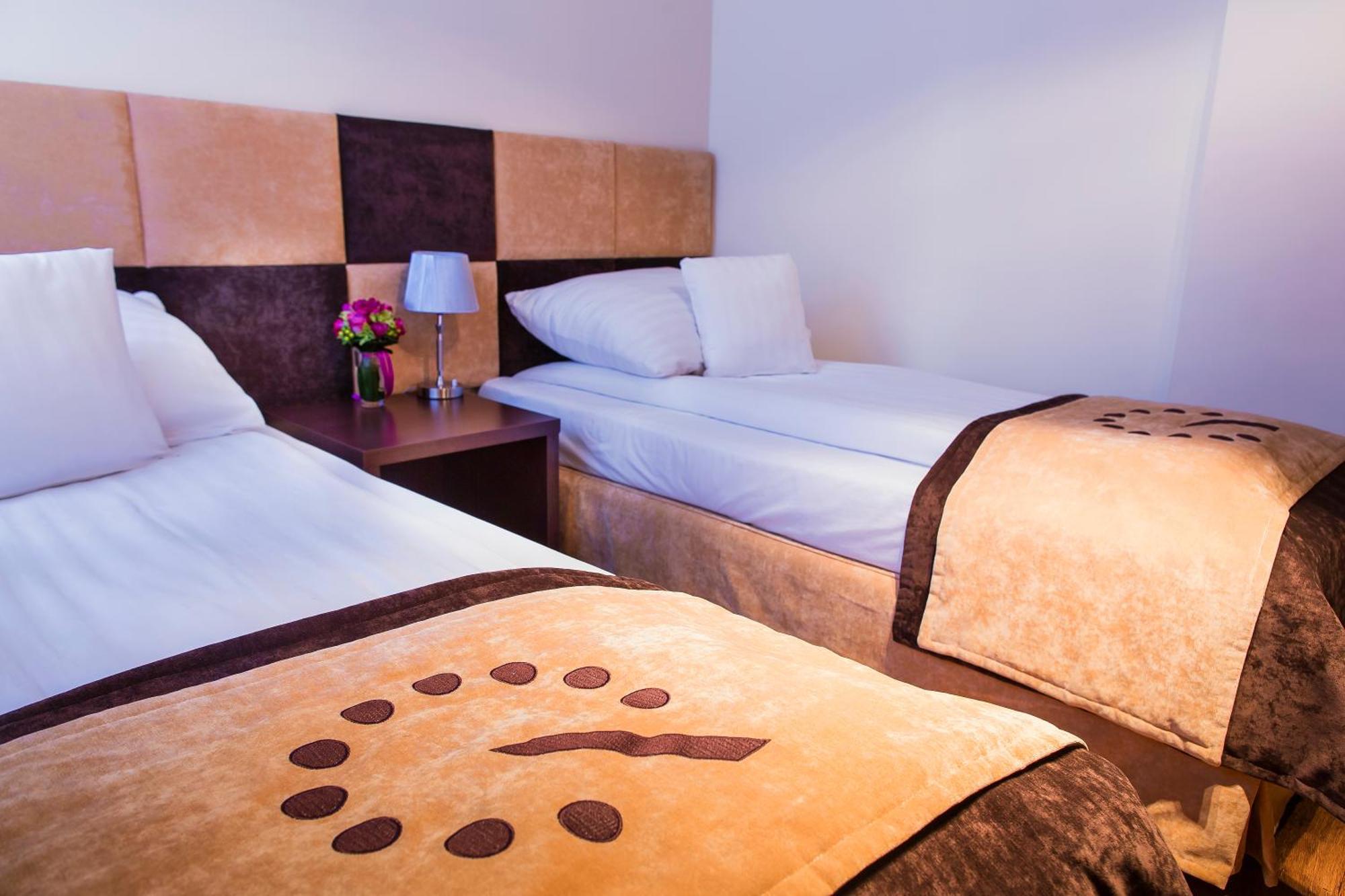 Boutique Hotel'S III Pilsudskiego Łódź Buitenkant foto