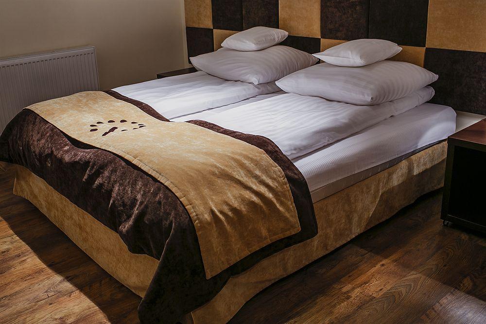 Boutique Hotel'S III Pilsudskiego Łódź Buitenkant foto