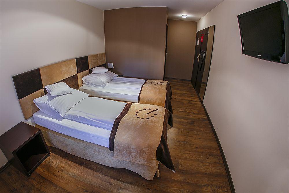 Boutique Hotel'S III Pilsudskiego Łódź Buitenkant foto